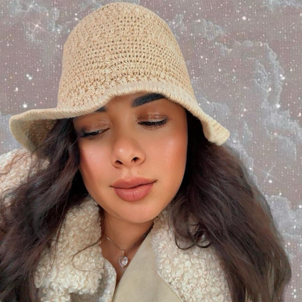 Elegant Beige Crochet Bucket Hat